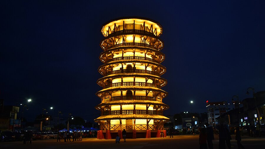 Menara Condong Teluk Intan